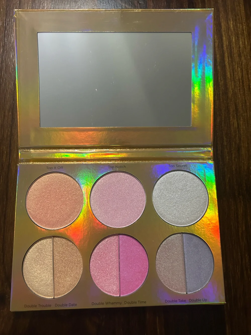 BH Cosmetics Duolight Highlight 9-Color Palette - Gold Holographic Packaging